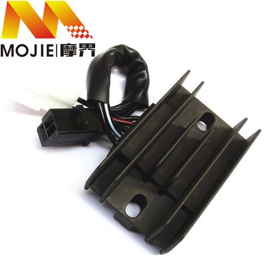 摩托车配件适用铃木锐爽EN125-3/3A/3E/3F稳压器 X整流器 充电器