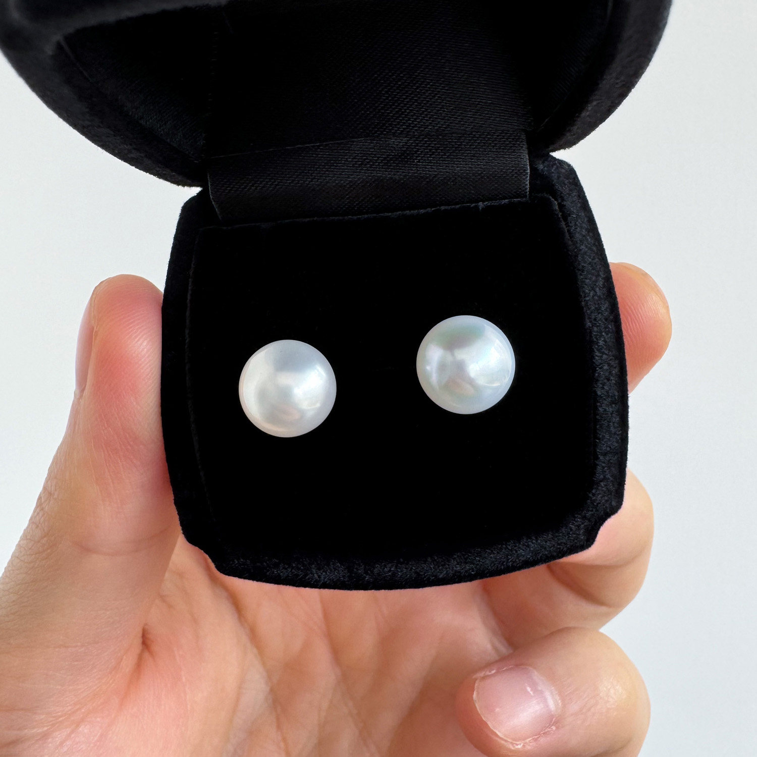 诸暨天然海水9-10mm冷光澳白珍珠耳钉正圆极强光高端简约气质素钉