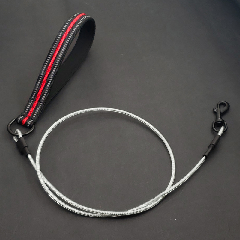 极速Pet Leash Anti-Bite Dog Wire DRope Big Pet Lead Traction