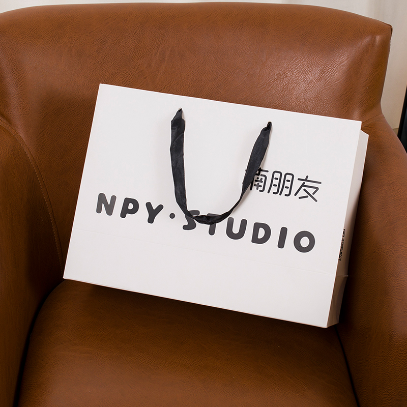 速发高档环保服装店手提袋卡纸袋定制印刷logo购物袋子礼品包装袋