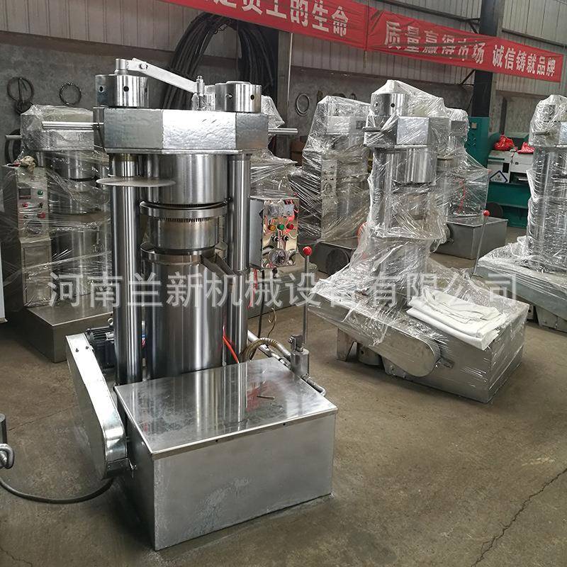 全自动液压榨油机多少钱一台小型家用芝麻香油机260液压榨油机