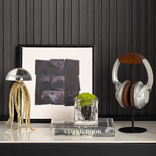 现代简约客厅飘窗卧室床头柜高级感套装摆件样板间别墅高端装饰品