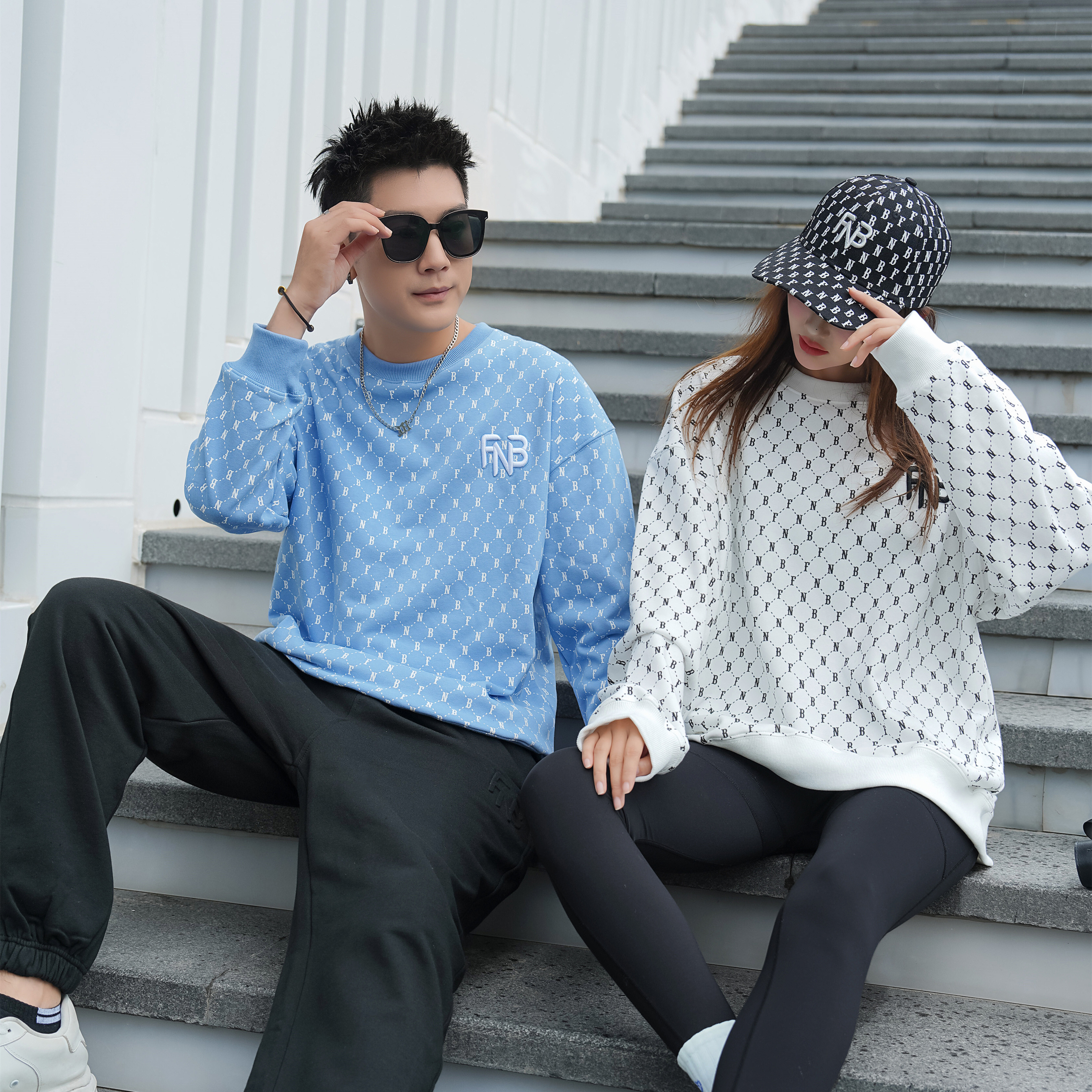 满印FNB潮牌卫衣情侣装