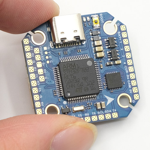 极速新品穿越机迷你F7小塔 F722飞控D 35A电调 支持2-6S电压小四