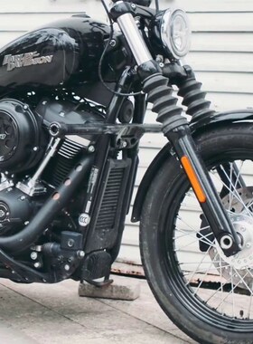 哈雷软尾街霸路威st肥仔突破者肥霸改装一字杠一字护W杠DS保险杠