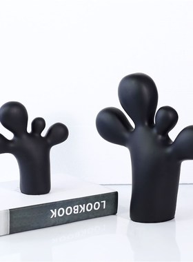 现代简约手办开放柜饰品开放柜装饰品树脂托腮人脚W丫雕塑工艺品