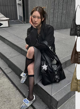 欧美时尚辣妹风斜挎单肩腋下包大容量hobo机车包通勤高级感大包包