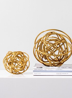 现代轻奢创意金属麻花球摆件样F板房茶几托盘书架软装饰品