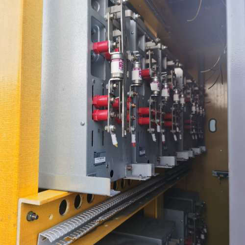 GD5000系列，10KV560KW，800KW成色漂亮功能