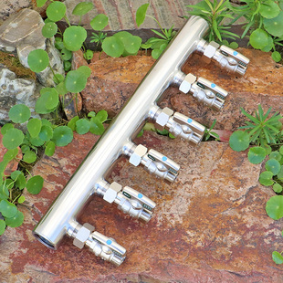 70mm大间距不锈钢一寸内丝六分外丝球阀内外丝活接地暖分流分水器