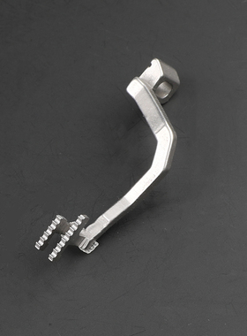 上差动四线压脚牙齿EXT320包缝机同步拷边机飞马5200上.爬牙锁边