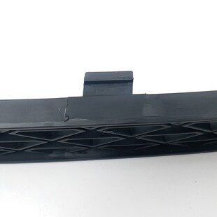 雷丁D80电动汽车l轿车配件前杠下格栅下中网雷丁D80下中网下格栅