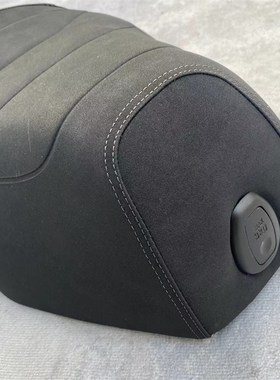 适用小牛N系列车型改装坐垫座垫运A动版毛毛虫反毛皮NGTN1S等通用