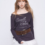 demi T恤 字母印花圆领长袖 赵露思同款