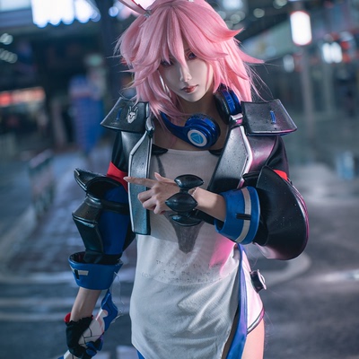 麟伊崩坏3cosplay八重樱御神装