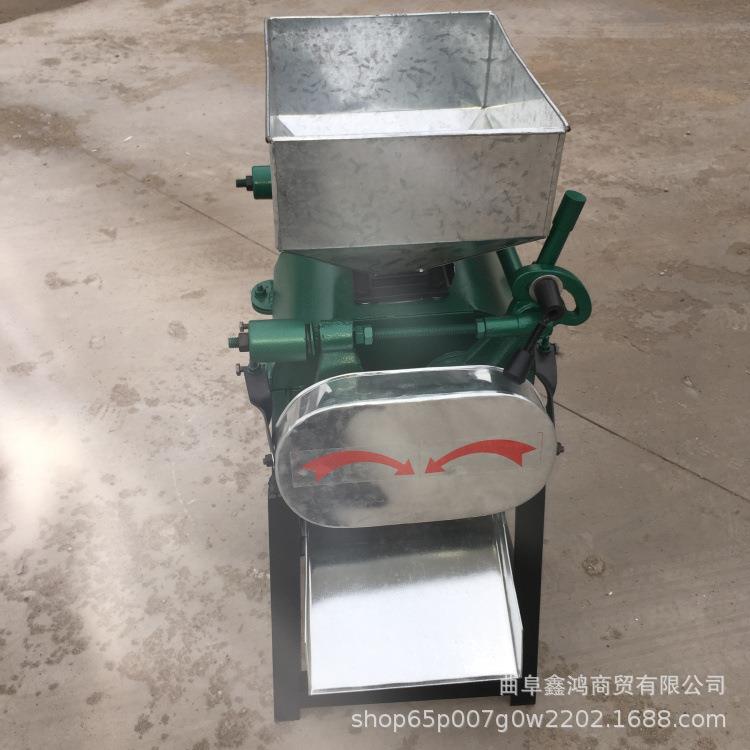 豆子拉丝对辊豆扁机小型黄豆电动压扁机三相电带燕麦压扁机参数