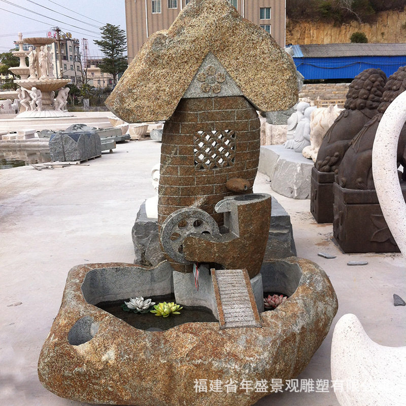 庭院鱼池假山流水鹅卵石雕刻