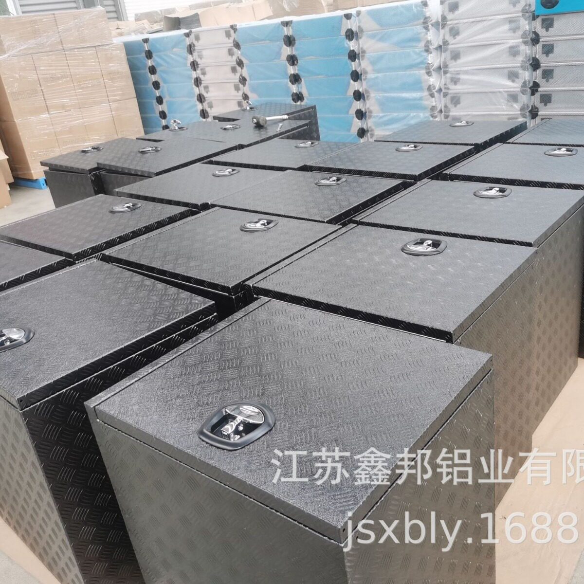 三开门花纹铝板/平板铝合金皮卡专用旅行工具箱黑色喷涂储物箱