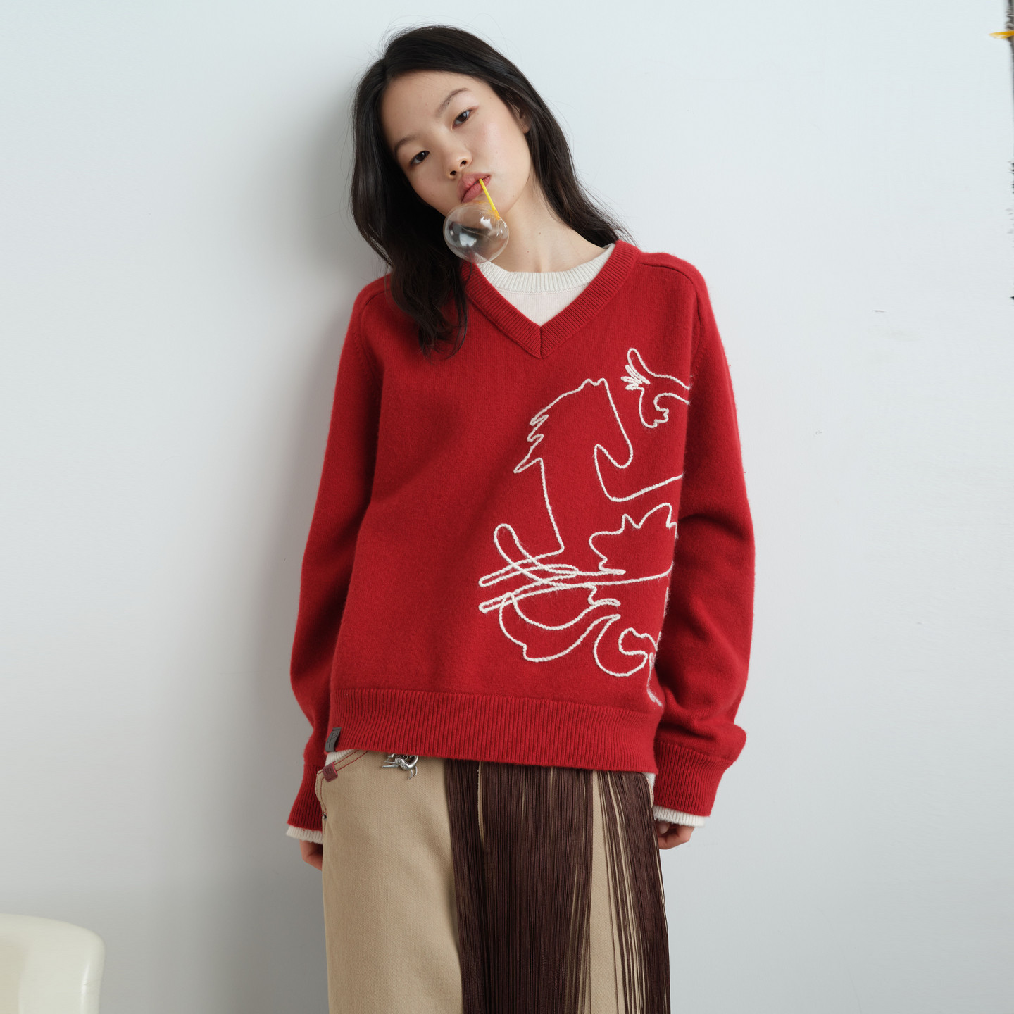 假三件套设计 立体绣花 撞色