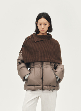 AVVENN斜襟纽扣围巾圆领可收腰驼色羽绒服AL90502808