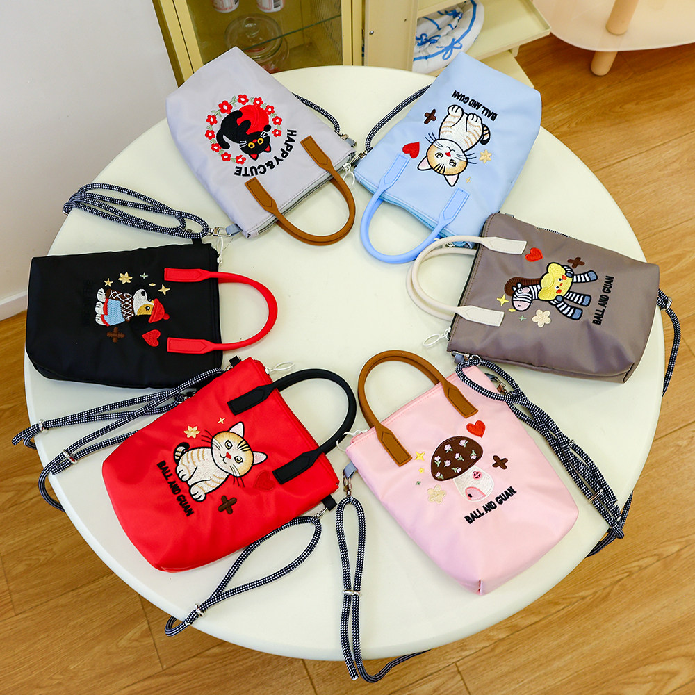 单肩包女2026新款手机包斜挎迷你小包刺绣手提拉链防水环保尼龙袋