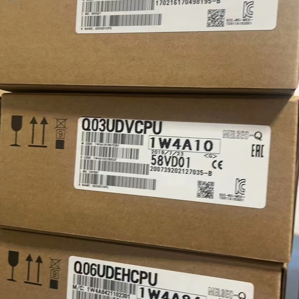 【顺庆】全新MITSUBISHI三菱 Q03UDVCPU PLC模块【议价】