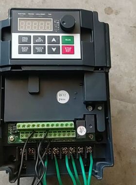 【顺庆】USFULL变频器FU9000D-004G/5R5P-4-V【议价】