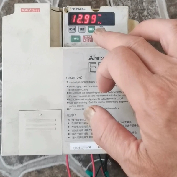 三菱FR-E540变频器（3.7kw380v），功能包好外观【议价】