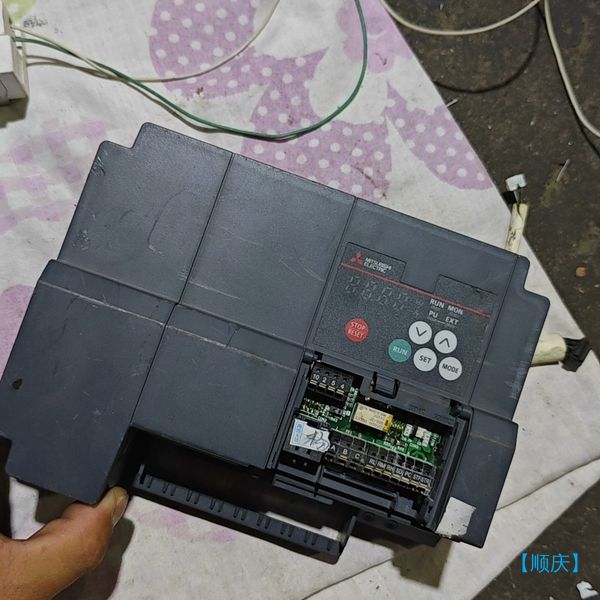 【顺庆】三菱变频器CS80系列FR-CS84-120-60，【议价】