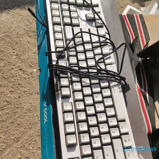 【顺庆】黑峡谷 HYEKU X5无线机械键盘 黑森林慕斯（白黑）【议价