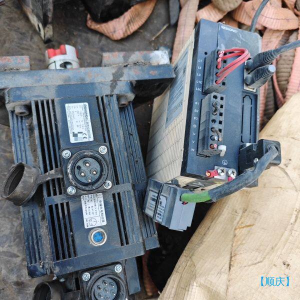 【顺庆】WSDA-6R82M2SB 1KW拆机精品【议价】