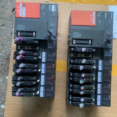 三凌PLC、A173UHCPU、二套成色如图功能色好、议价【议价】