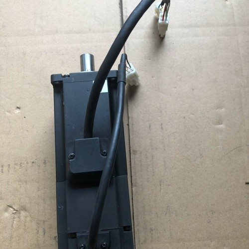 【顺庆】MODEL、CC－M3H040－BN04、一个成色如图功能包【议价】