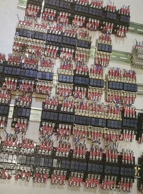 【顺庆】欧姆龙继电器黑色G6B-1174P,，具体型号成色见图，实物【