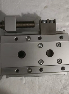 CKD 滑台，型号LCR-1610S5，九成新，功能包好，只【议价】