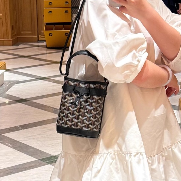 Goyard/戈雅 PETIT FLOT新款 迷你抽绳水桶包 单肩手提斜挎女包