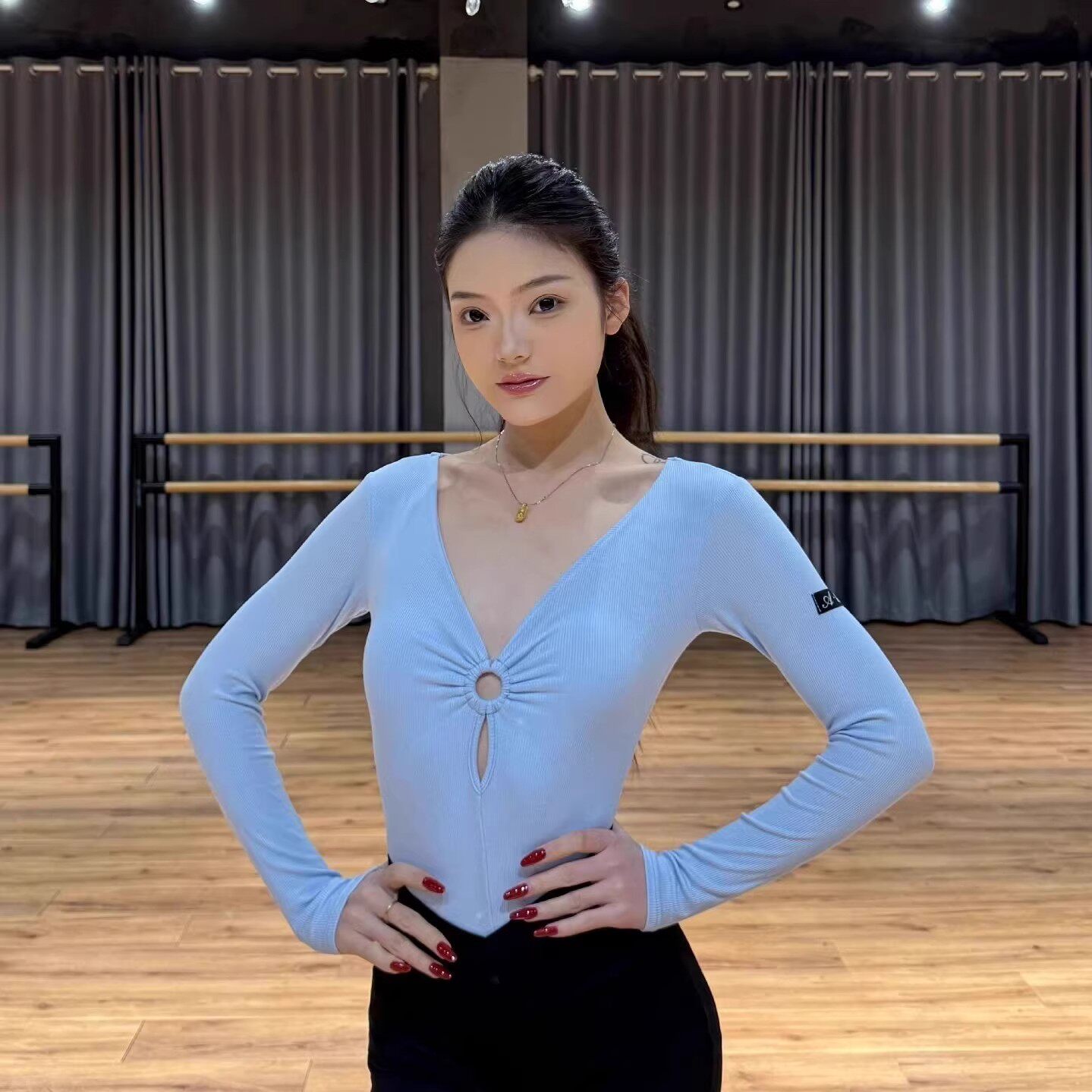 女成人拉丁舞长袖连体衣v领圆环