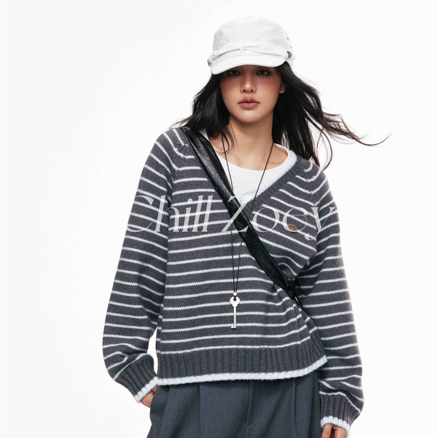 CHILL ZOEY 雾岛条纹上衣V领针织衫长袖简约休闲穿搭慵懒风秋冬