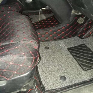 07年款 wish小霸王老款 0y3 5座位地墊右舵脚垫脚垫 10系01