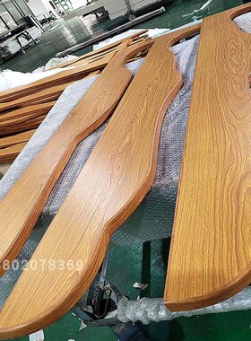 白色弧形铝方通弯弧背景墙造型铝方通波浪铝方R通幕墙U型铝板天花