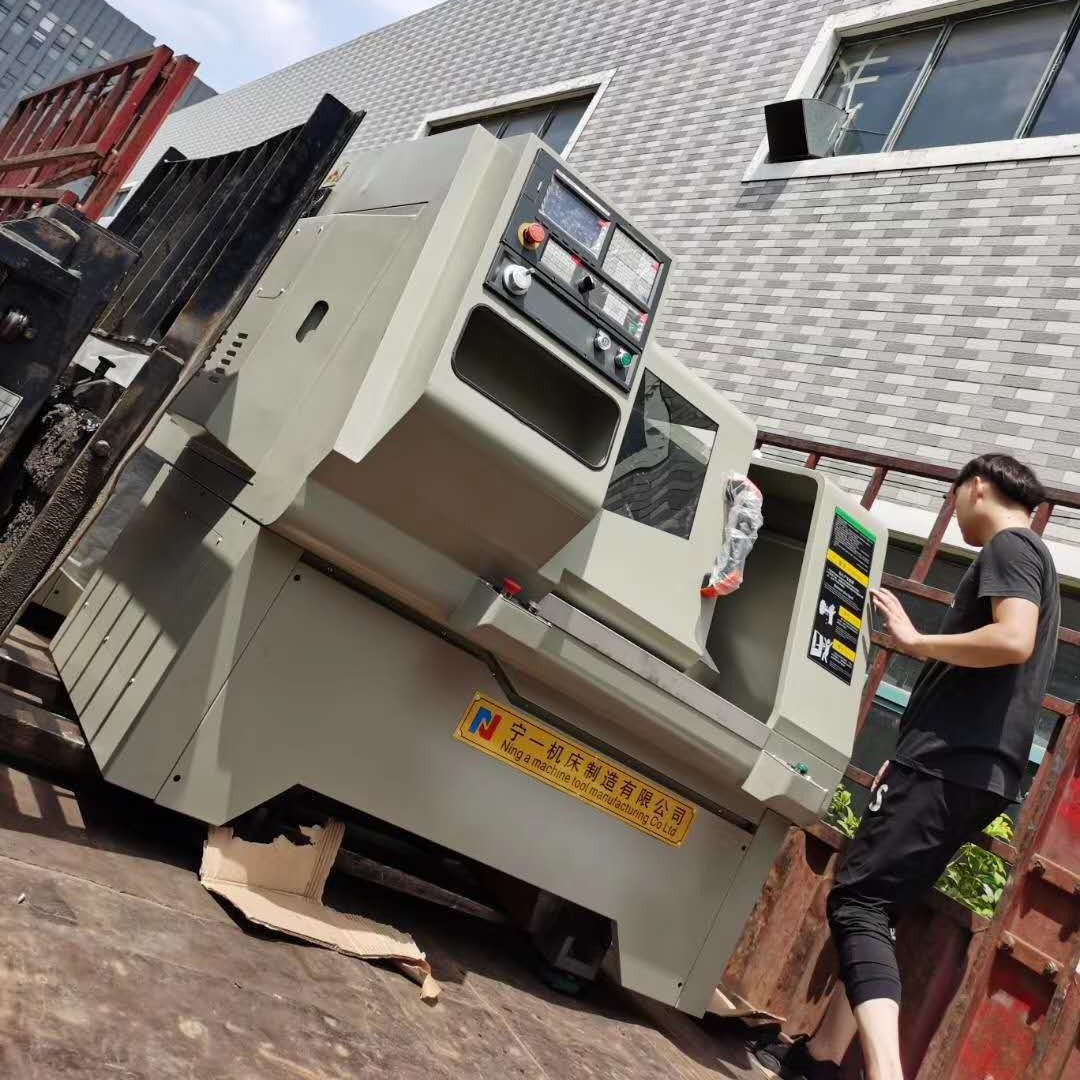 宁一机床 数控车床 加工中心上海海起优惠销售小型仪表车床CNC400