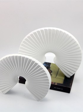 极速新中式现代简约白色扇形摆件样板G房售楼处软装饰品创意工艺