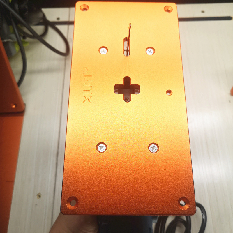 电动曲线锯倒装板 木工多功能手电锯 家用拉花锯 线锯 木板切割机