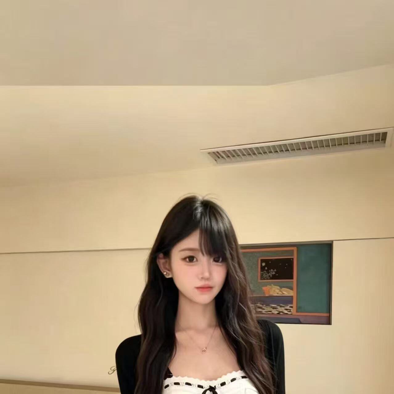 甜妹学院风黑色长袖针织开衫外套+蝴蝶结吊带上衣+波点短裙三件套
