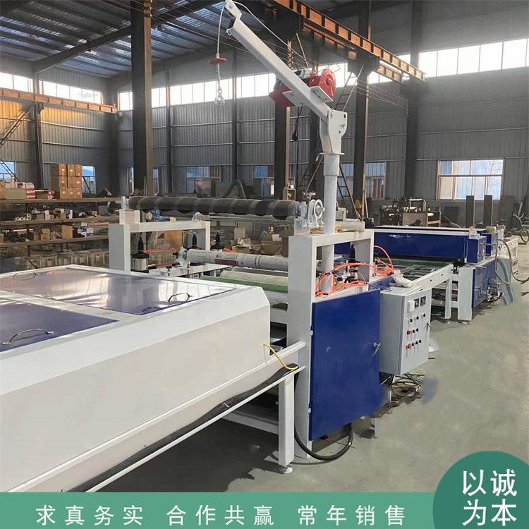 阻燃防水pvc木饰面板贴面机 PVC贴面复合机 光滑无皱不起泡