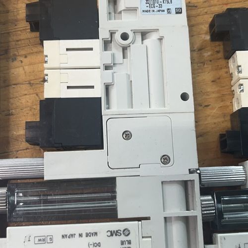 SMC ZQ1101U-K15LB-ECG-33 真T空发生器 95新