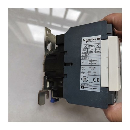 极速交流接触器LC1Dy65M7C  电压220V