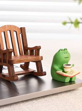 极速青蛙可爱日系小摆件办公室好C物工位电脑桌面装饰生日解压礼