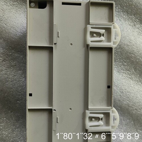DVP40EH00T2 可装柜漂亮成色的PLC控制器