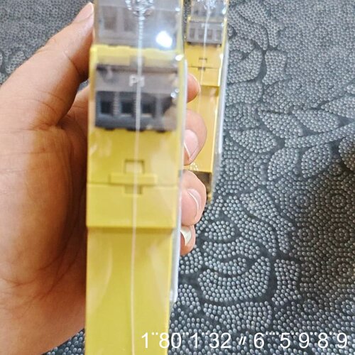 X2P安全继电器，型号77730